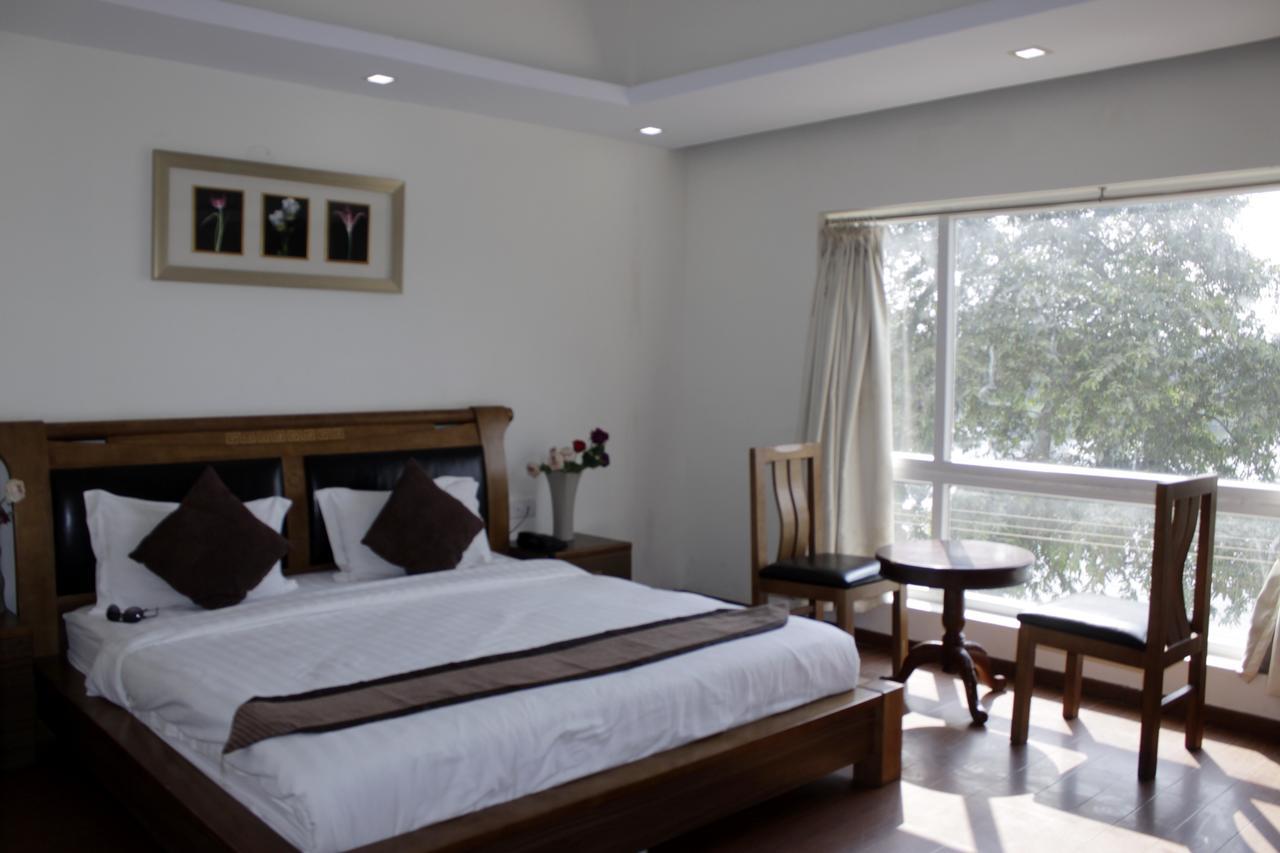 Hotel Akash Sarovar Пурулия Стая снимка