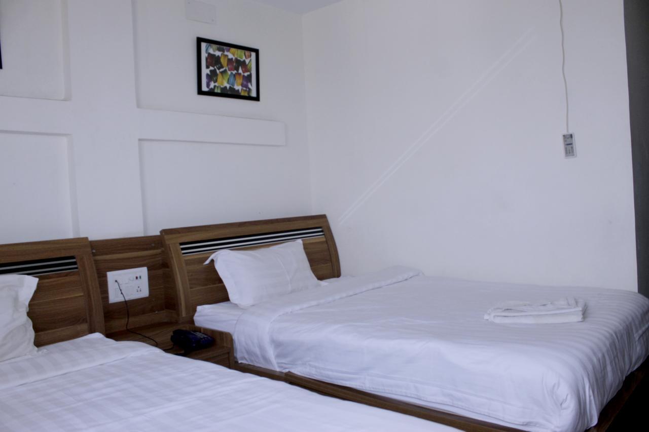 Hotel Akash Sarovar Пурулия Стая снимка
